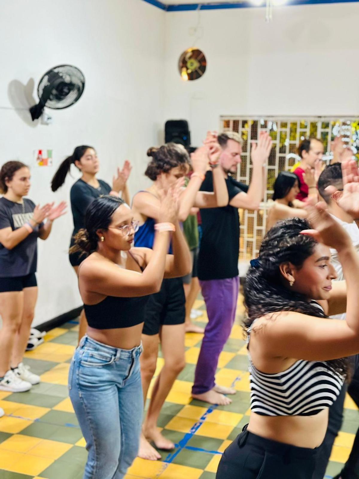 Havana Hostel Cali & Dance School Екстер'єр фото